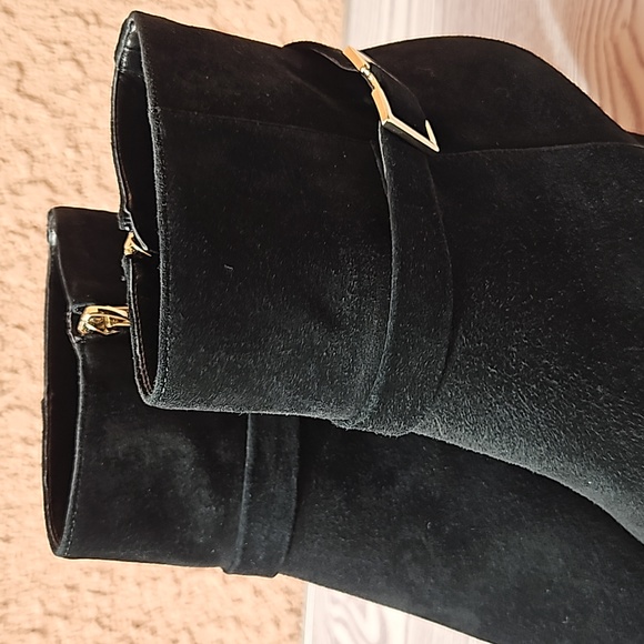 Nine West black suede pointed ankle booties size: 12 - Picture 17 of 17